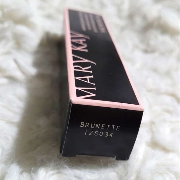 Mary Kay Volumizing Brow Tint - Picture 2 of 4